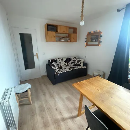 2 Personnes Entierement Renove Apartmán *